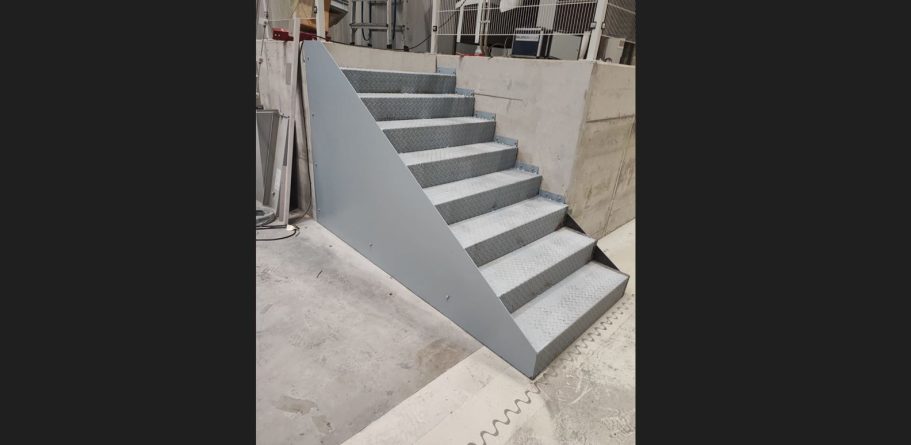 Metalltreppe